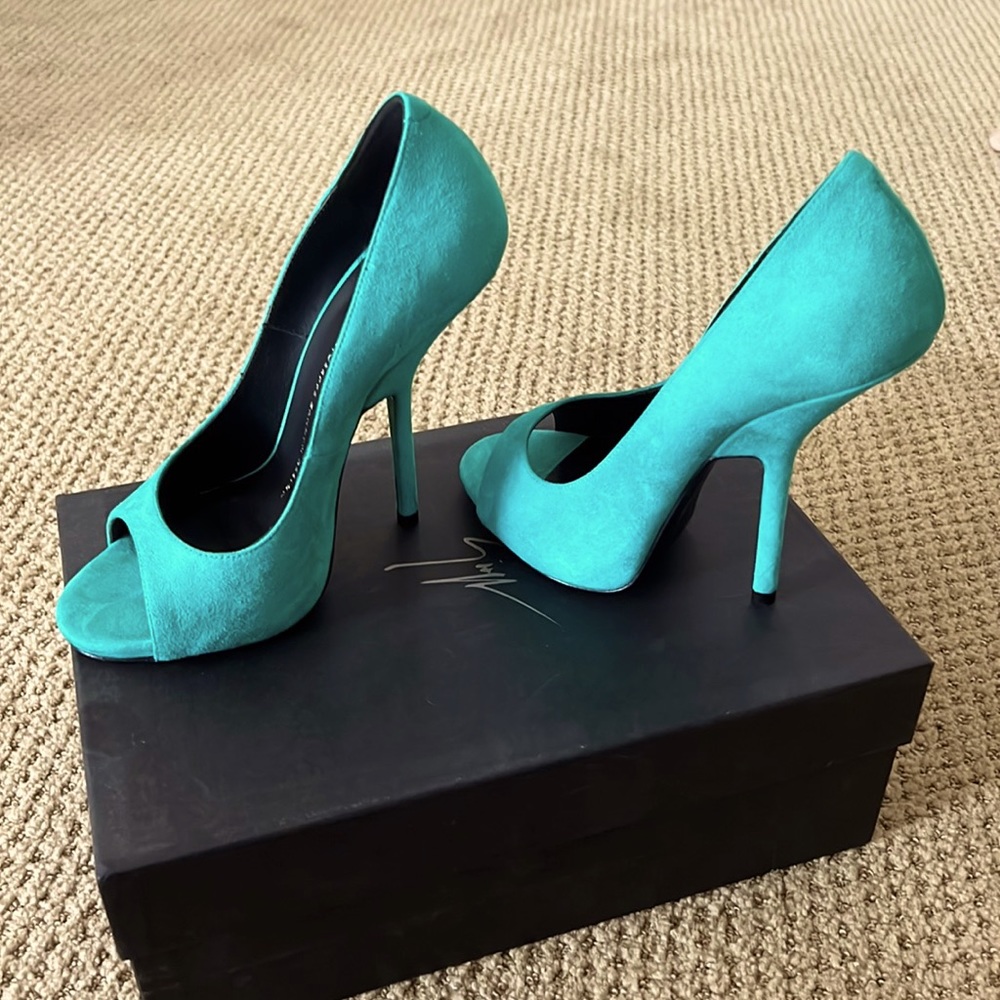 Giuseppe Zanotti Pumps